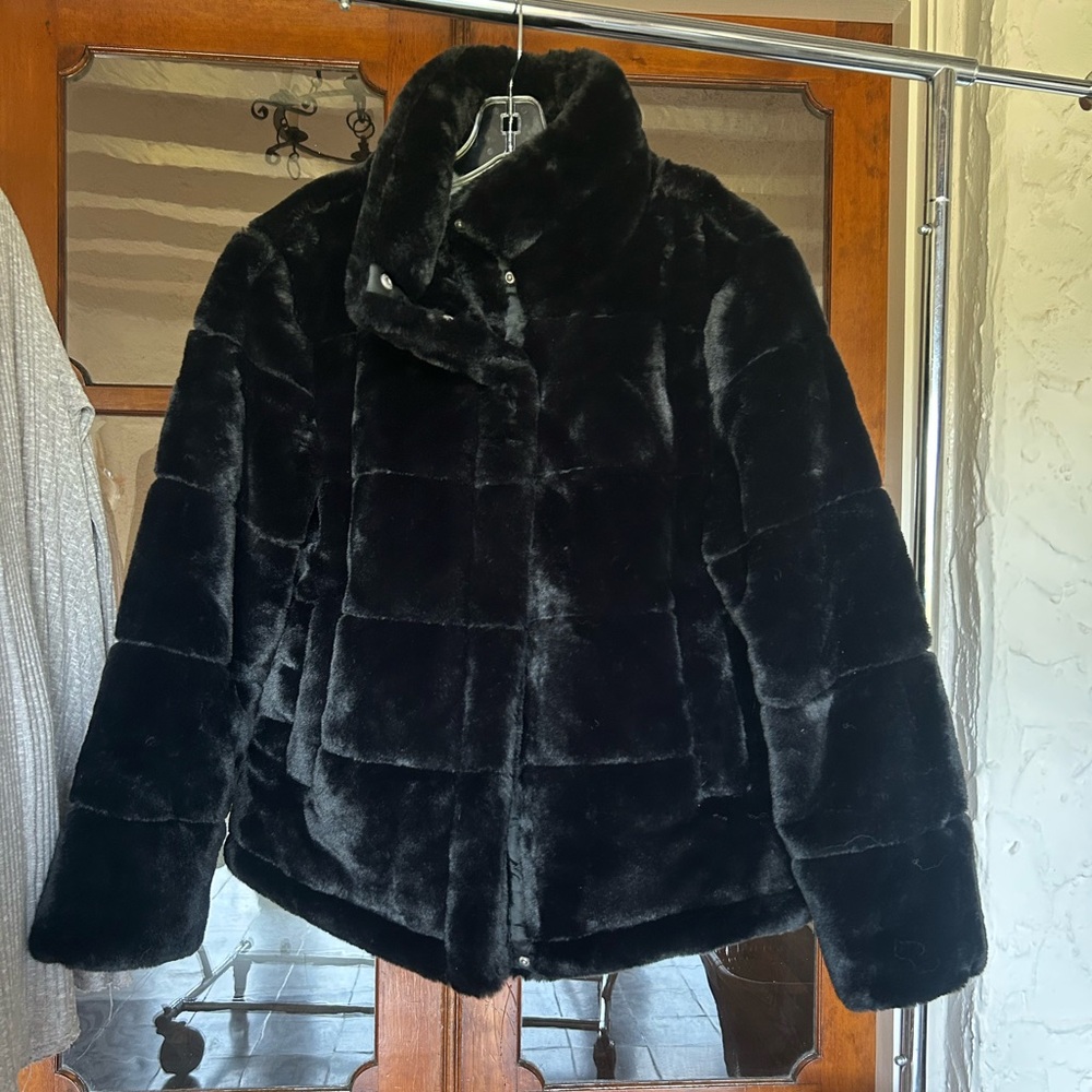 Avec Les Filles Gray and Black Jacket